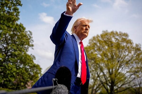 Supreme Court to weigh Trump tariff powers in blockbuster case